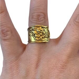 Gold Textured‎ Women's Ring